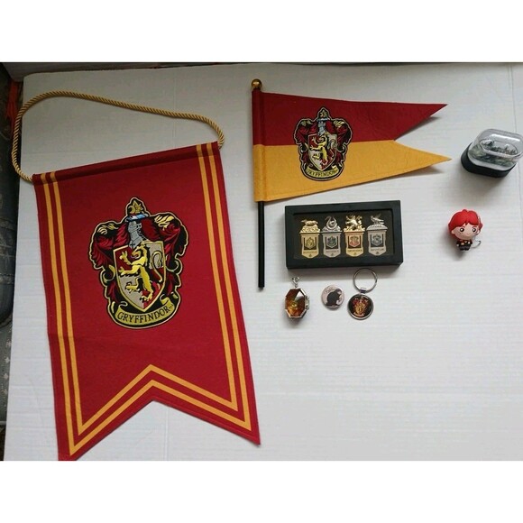 Harry Potter Lot Of 8 Miscellaneous Items Gryffindor Banner-flag, Slytherin Etc